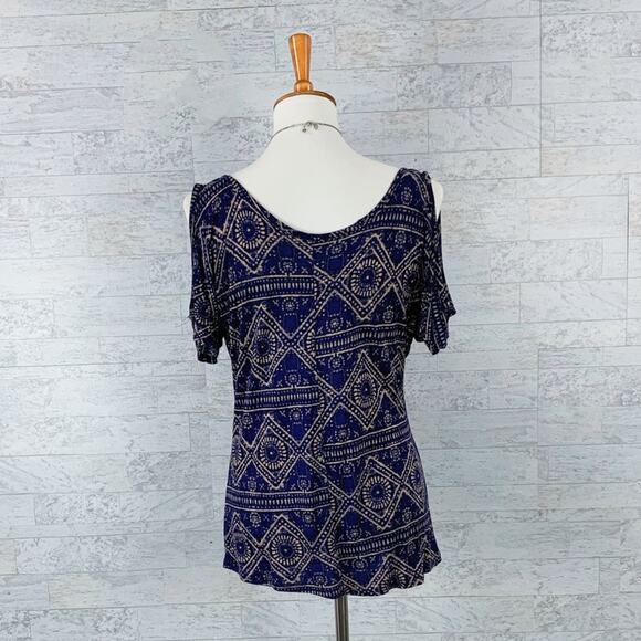 Blue aztec print cold shoulder / open shoulder short sleeve blouse - Picture 3 of 5